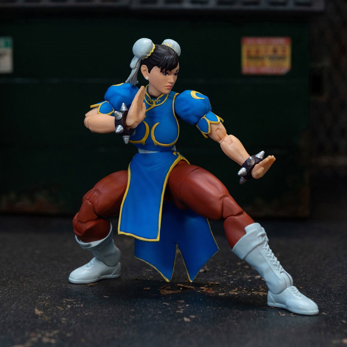 Ultra Street Fighter II: The Final Challengers Chun-Li 6 Inch Scale A –  Props & Replicas.co.uk