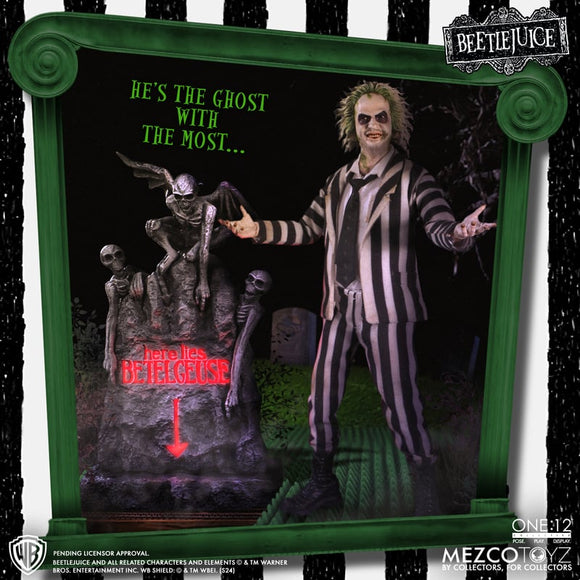 MEZCO One:12 Collective Beetlejuice - Deluxe Edition