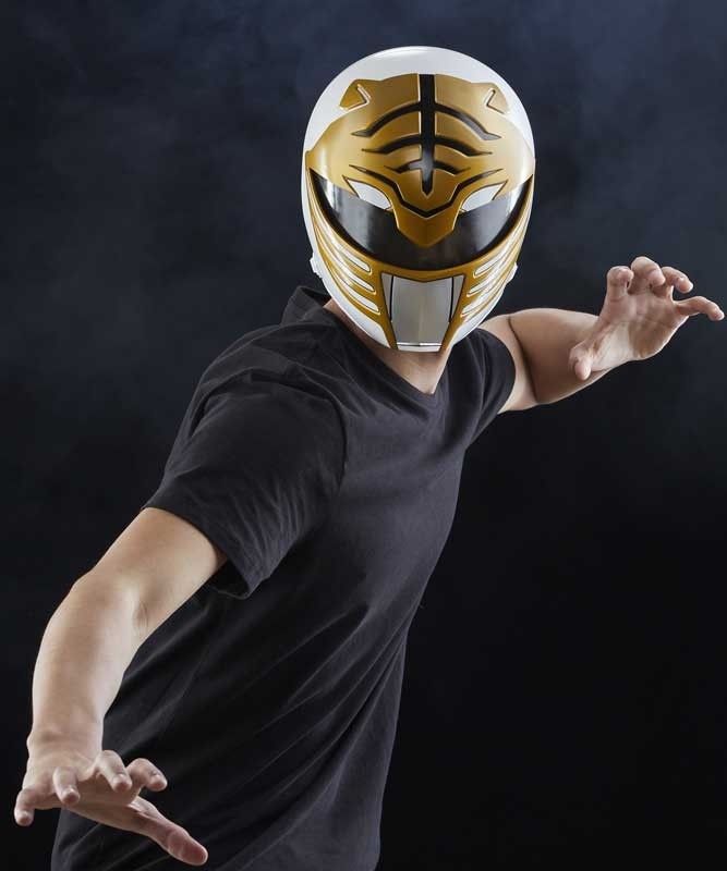 Power Rangers Lightning Collection Mighty Morphin Replica 1 1 White Ra Props Replicas