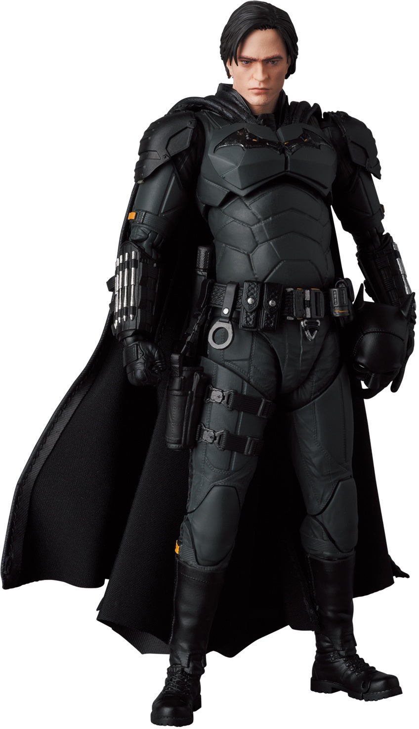 Medicom MAFEX No.188 The Batman Action Figure – Props & Replicas.co.uk